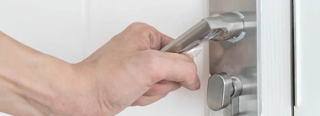 Expert Garage Door Opener Repair and Installation in Hallandale Beach, FL