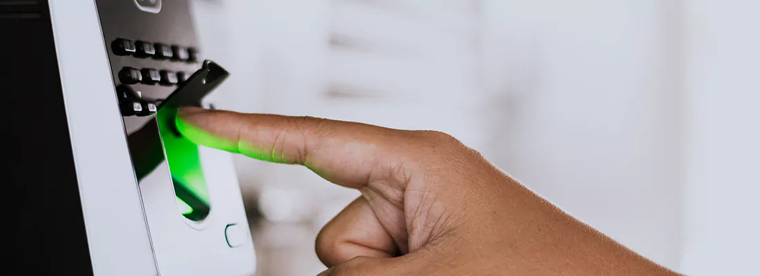 Smart Gate Locks with Remote Access Features in Hallandale Beach, FL